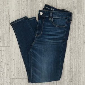 Women’s American Eagle Ne(x)t Level Hi- Rise Leggings. Size 12R. New w/out tags.